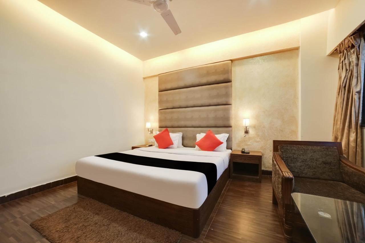 Capital O 61351 Waii International Bhalukpung Ngoại thất bức ảnh