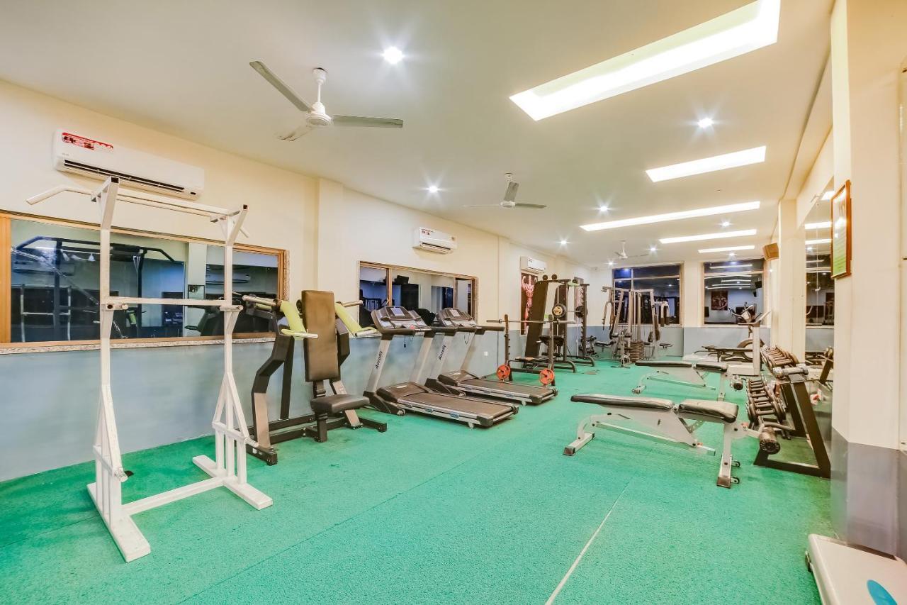 Capital O 61351 Waii International Bhalukpung Ngoại thất bức ảnh
